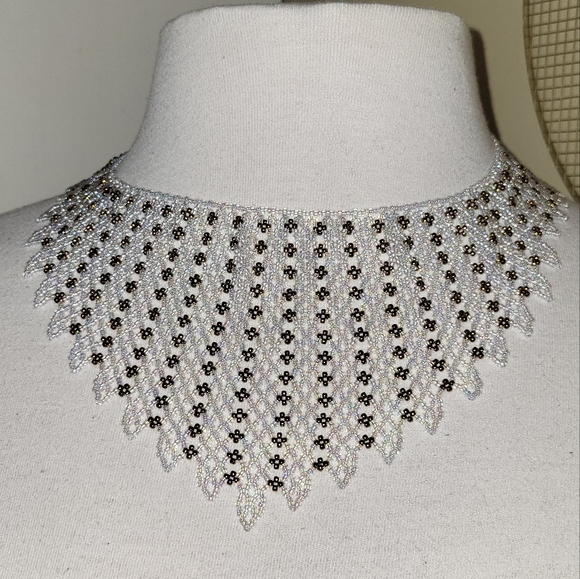 Necklace - Picture 2 of 3